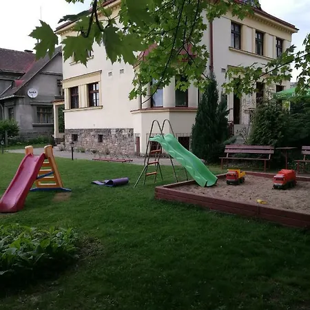 Pension65 Konukevi Police nad Metují