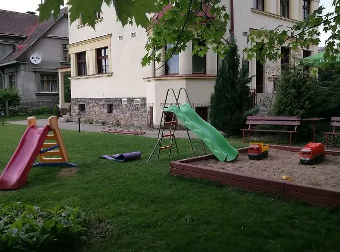 Pension65 Gasthuis Police nad Metují