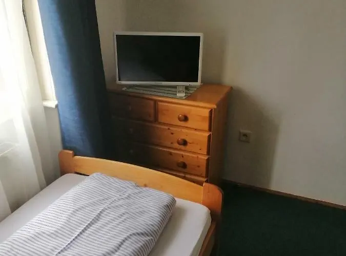 Pension65 Gasthuis Police nad Metují